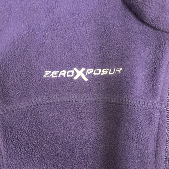 Ladies long sleeve fleece by ZeroXposur - Picture 4 of 5